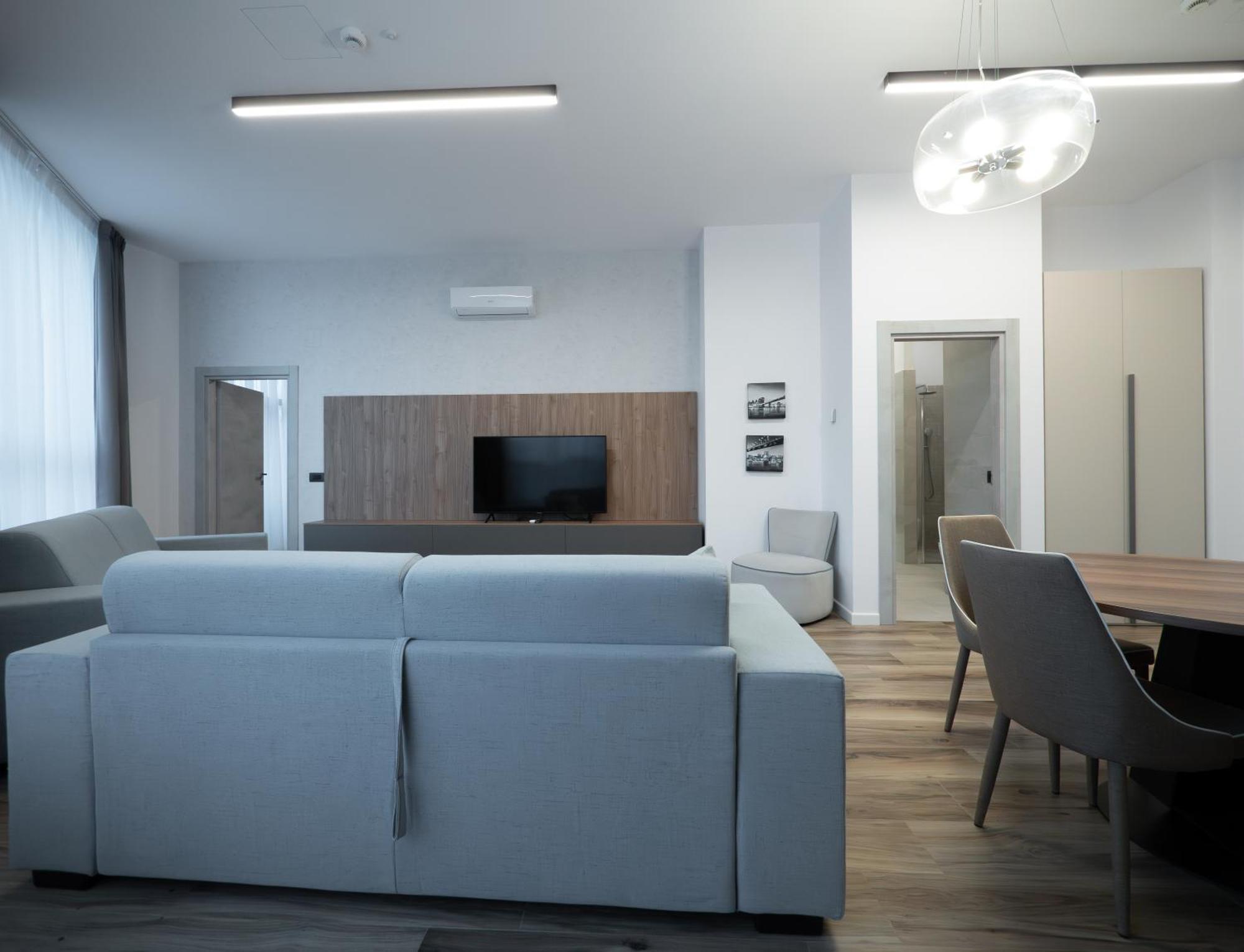 Novos Luxury Suites Bukares Bagian luar foto