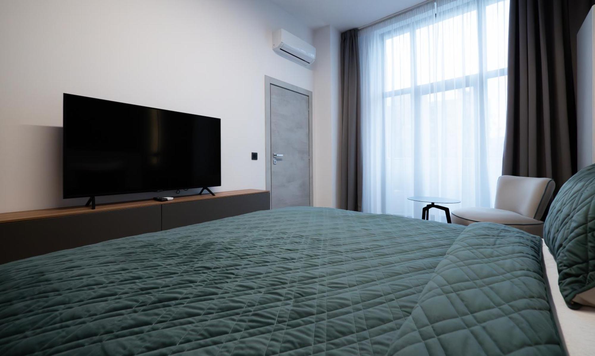 Novos Luxury Suites Bukares Bagian luar foto