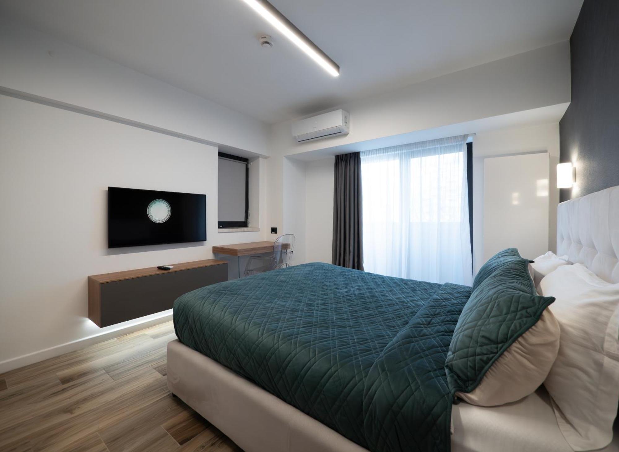 Novos Luxury Suites Bukares Bagian luar foto
