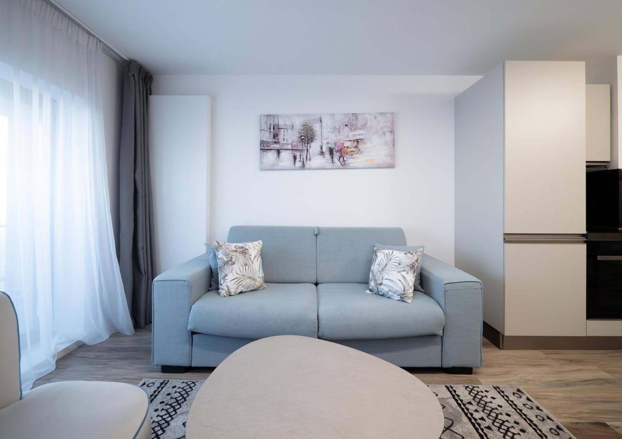 Novos Luxury Suites Bukares Bagian luar foto