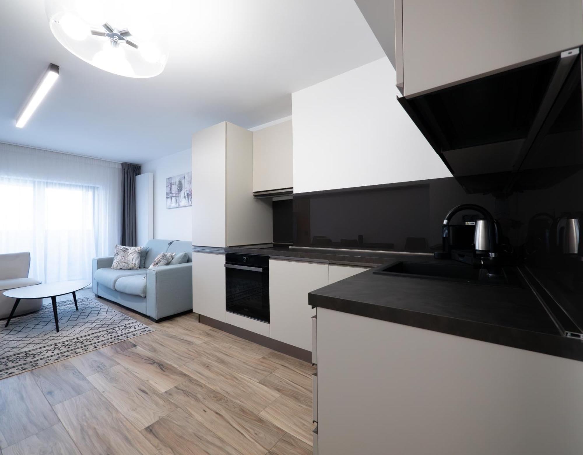 Novos Luxury Suites Bukares Bagian luar foto