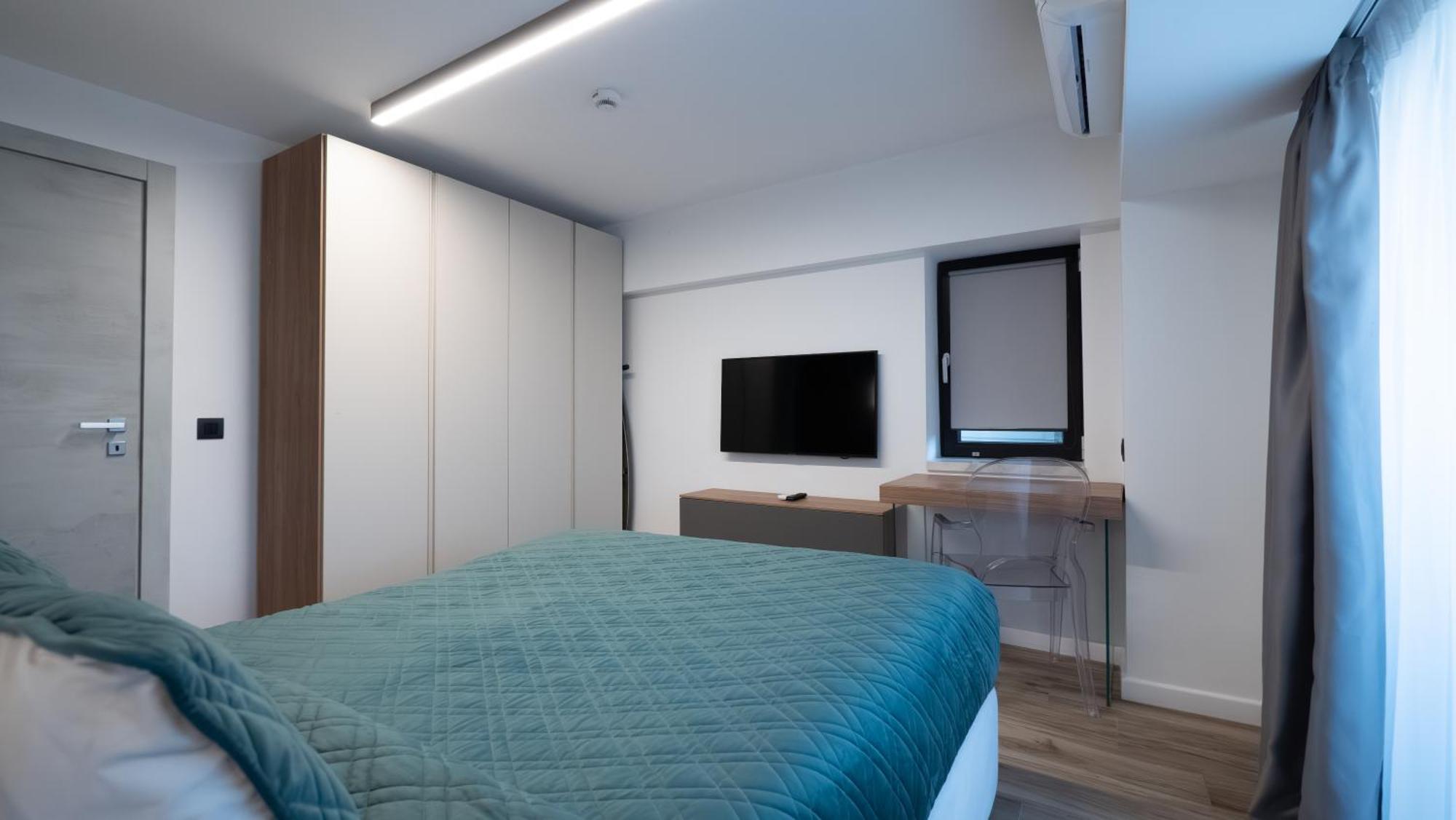 Novos Luxury Suites Bukares Bagian luar foto