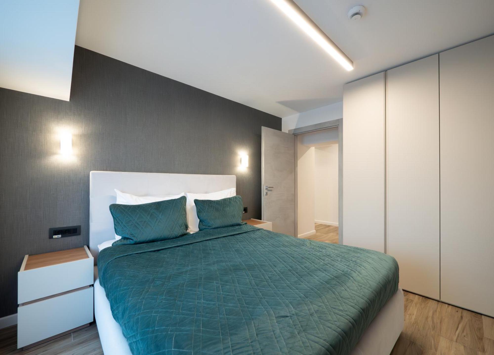 Novos Luxury Suites Bukares Bagian luar foto