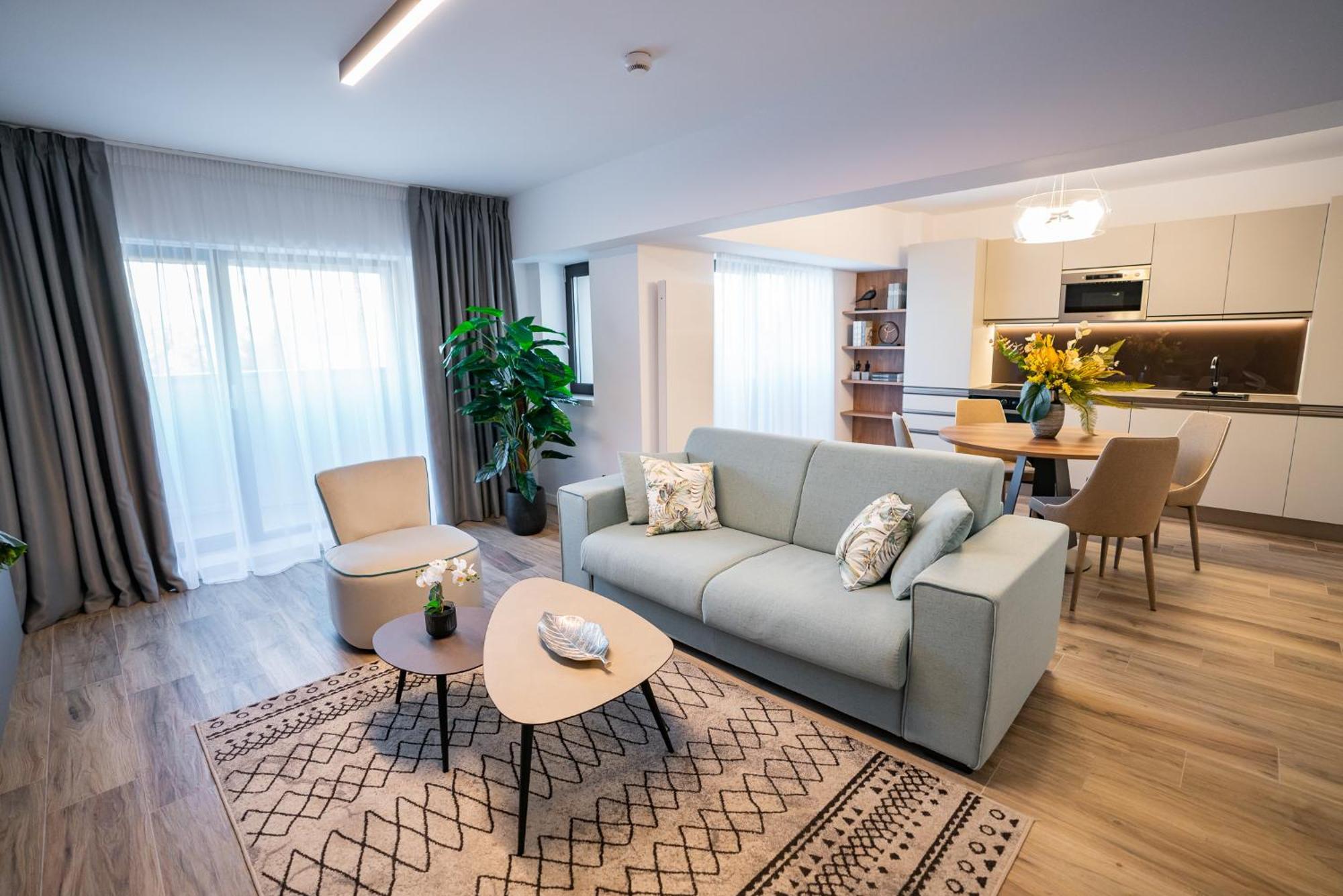 Novos Luxury Suites Bukares Bagian luar foto
